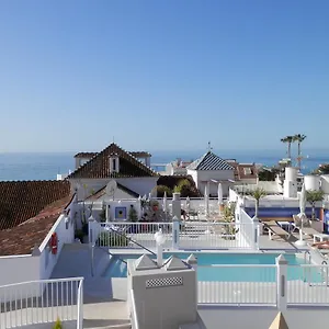 Puerta Del Mar - Adults Recommended Нерха
